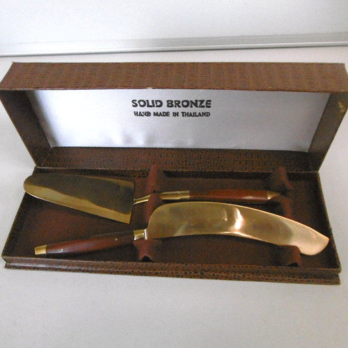 Pelle tarte couteau - a,